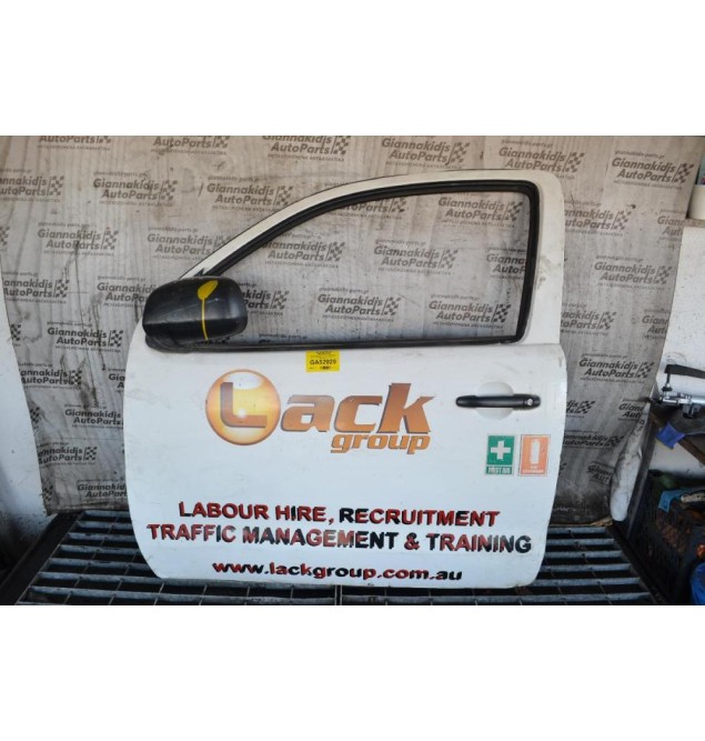 Πόρτα Εμπρός Αριστερη Toyota Hilux KUN25 2005-2015 (Χωρίς Καθρέφτη) (Μιαμιση)