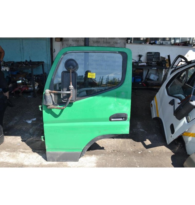 Πόρτα Αριστερη Mitsubishi Canter Fuso 2005-2015 ΑΚΡΗ-ΑΚΡΗ 111,5cm (ΣΚΑΛΟΠΑΤΙ ΤΕΡΜΑ ΚΑΤΩ 43cm) (Φαρδύ) (Χωρίς Καθρέφτη)