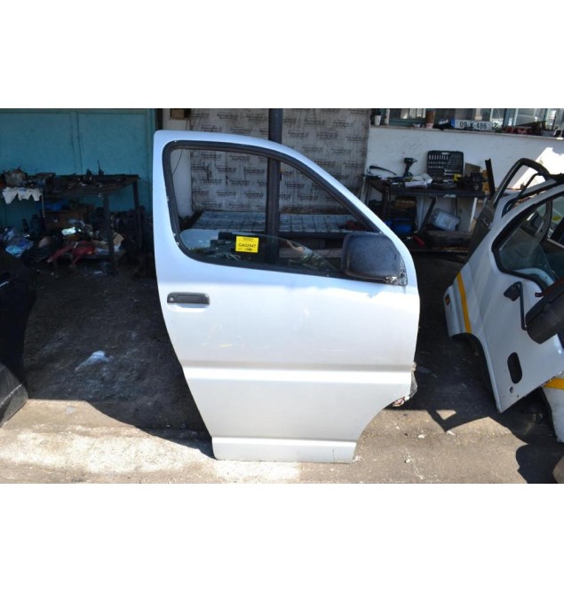 Πόρτα Toyota Hiace 1997-2014 Εμπρος Δεξια