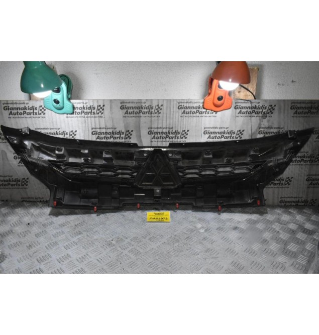 Μάσκα Mitsubishi L200 2019-2024 7450B292 7450B291 (Γνήσια)