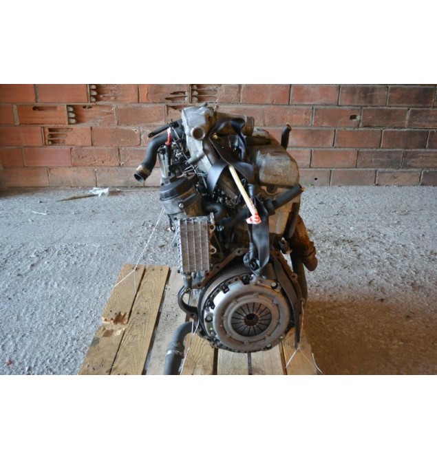 Κινητήρας - Μοτέρ Mercedes-Benz Vito 638 2.3D 79ps 601942 1997-2003 (Σπασμένο Ψευτοκάπακο)