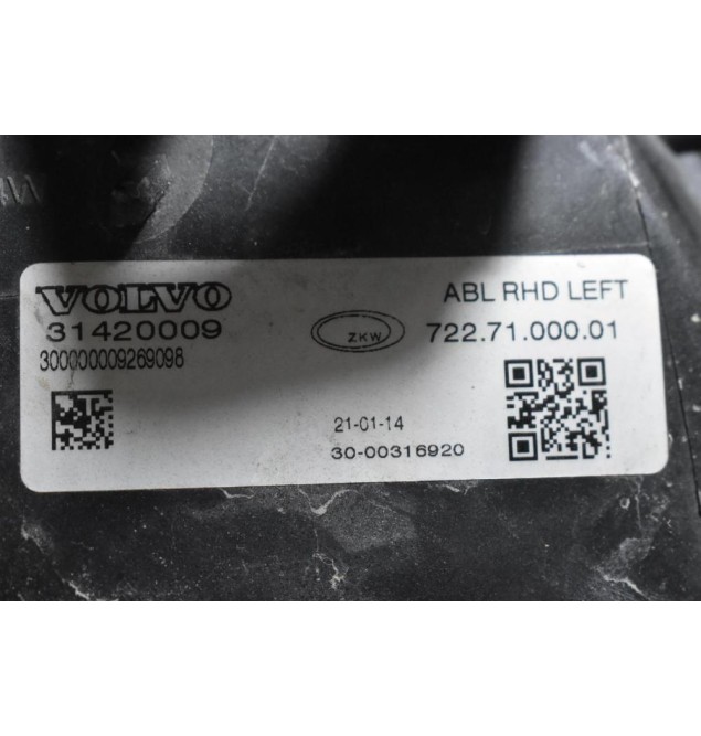 Φανάρι Εμπρός Αριστερό Volvo V40 2012-2016 LED 31420009