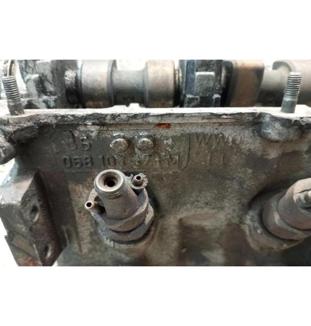 Καπάκι Μηχανής (Κεφαλάρι) Volkswagen Golf II 1984-1988 068103373M