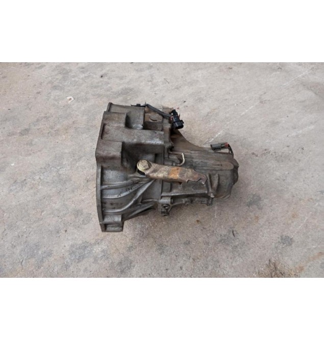 Χειροκίνητο Σασμάν Nissan Almera N15 Κωδ.Κινητηρα GA14 1995-2000 ΣΠΑΣΜΕΝΗ ΒΑΣΗ
