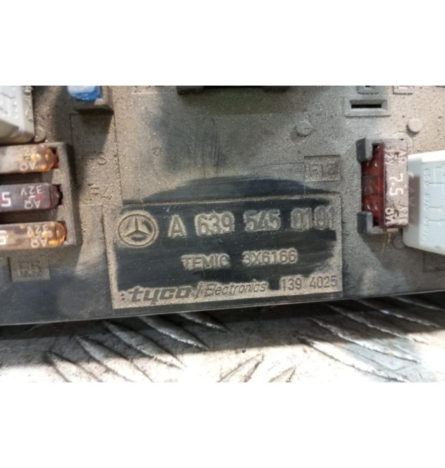 Ασφάλειες - Ασφαλειοθήκη Mercedes-Benz Vito W639 2004-2010 6395450101