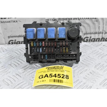 Ασφάλειες - Ασφαλειοθήκη Nissan Navara D22 2001-2005 24311-F9910