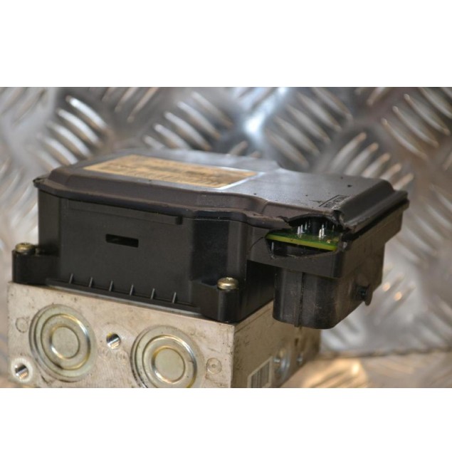 Μονάδα ABS Volkswagen Passat 2007-2015 3AA614109AC (Σπασιμο στο πλαστικο) 17654043