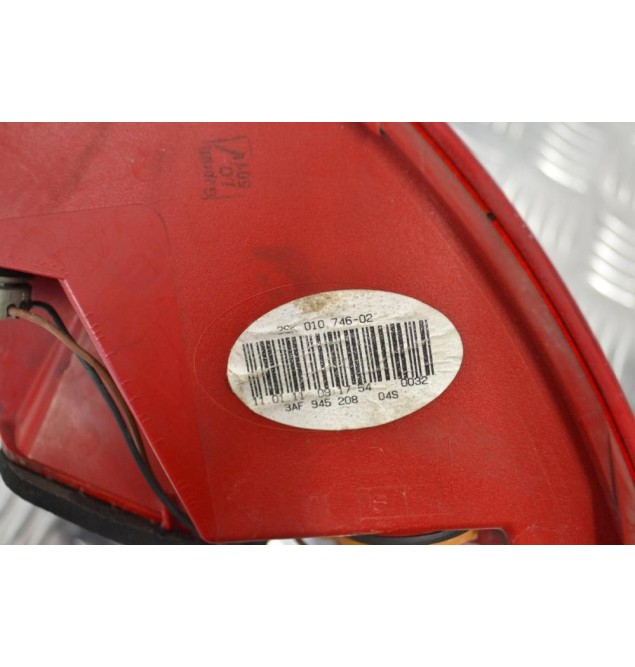 Φανάρι Πίσω Δεξιό Volkswagen Passat 2010-2015 2SK01074602 3AF945208