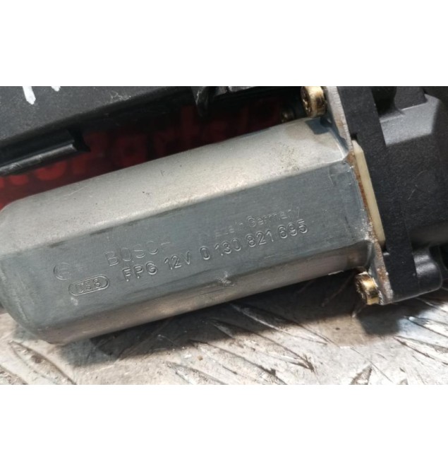 Μοτέρ Παραθύρου Εμπρός Αριστερό Volkswagen Passat 1997-2000 0130821695 1C1959801 29 pins