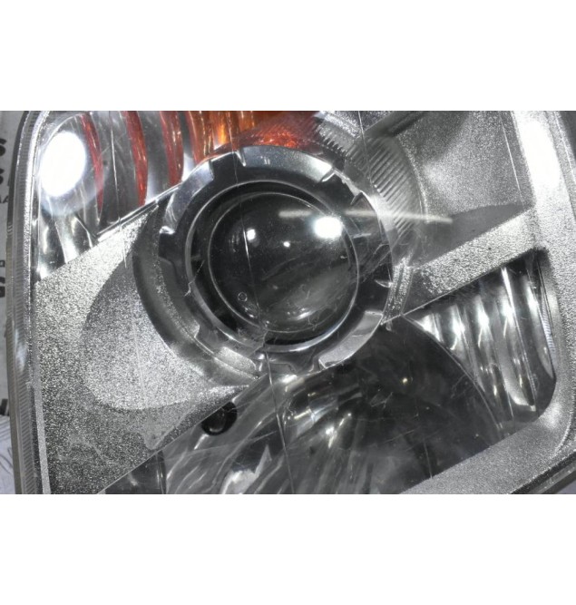 Φανάρι Εμπρός Δεξίο Isuzu D-Max 2007-2011 (Γνήσιο)