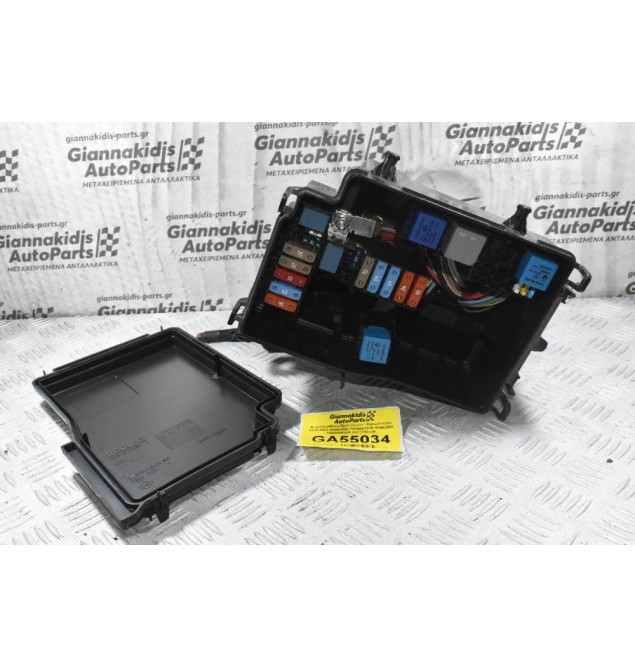 Ασφαλειοθήκη Opel Vivaro / Renaut trafic 2010-2023 93452504 758A68701R 93452505 758A68898R 243121532R 93452998