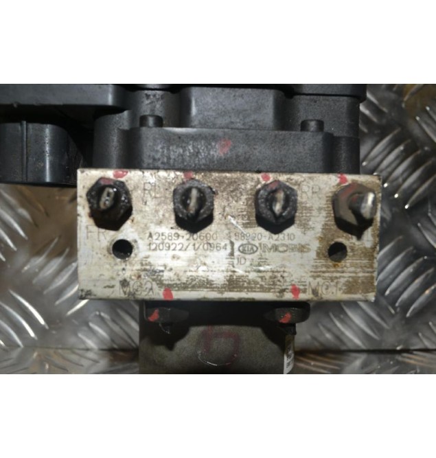 Μονάδα ABS Hyundai i20 / i30 / Elantra 2010-2016 61589-45200 2L589-30600 (Kia Ceed / Picanto)