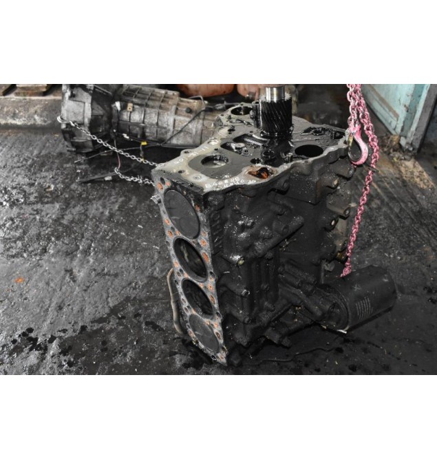 Κορμός (Μπλόκ) Μηχανής / Κινητήρα Mitsubishi 4M40 1990-2001 STD Γεμάτος BA6848