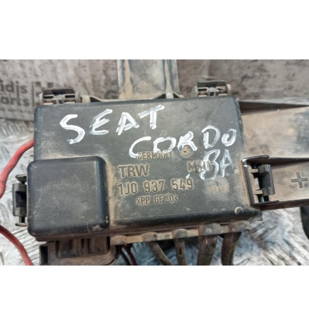 Ασφαλειοθήκη Μπαταριας Seat Cordoba 1999-2002 1J0937549