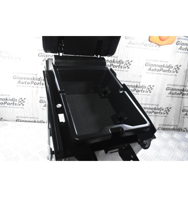 Τεμπέλης / Υποβαχιόνιο Και Ντουλαπάκι Nissan Qashqai J11 2013-2021 969VN-4EA0A 96930-4EA0A 969HT-4EA0A 969ZA-4EA0A-2 (Γνήσια)