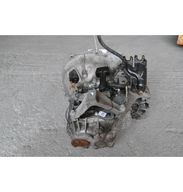 Χειροκίνητο Σασμάν Ford Focus 1.6D G8DD 2003-2007 9M5R-7002-YB 9M5R7002YB 1706946