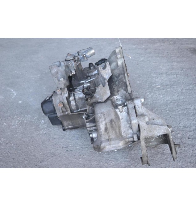 Σασμάν Opel Astra J 1.4 A14XER 2010-2015 (55566079 24583202 24579773 95518592 95520992)