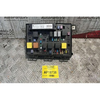 Ασφαλειοθήκη Opel Astra H 2004-2010 5DK00866823