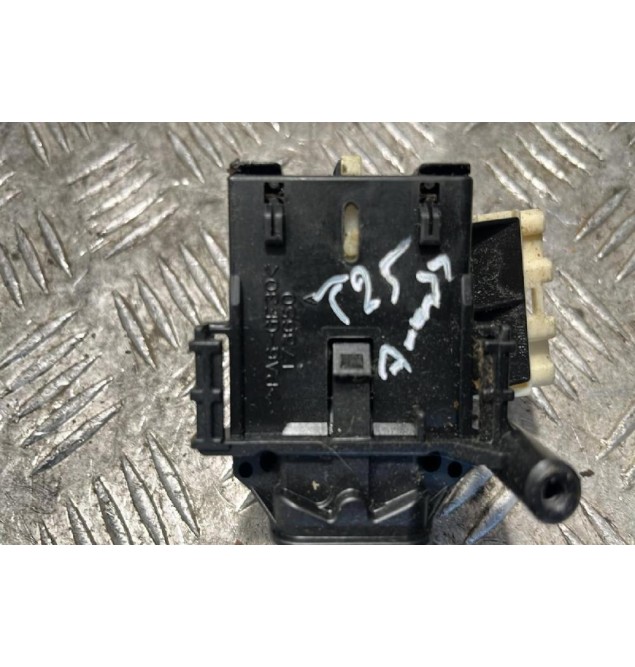 Διακόπτης Φωτων/Φλας Toyota Avensis T25 2003-2008 173650A