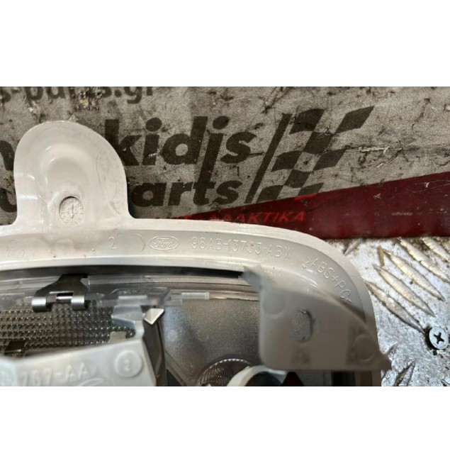 Πλαφονιέρα Ford Focus 2002-2004 98AB13733AB