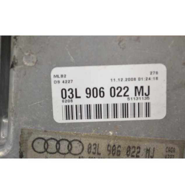 Εγκέφαλος Audi A4 2011-2015 BOSCH 0281015584 03L906022MJ 1039S33505