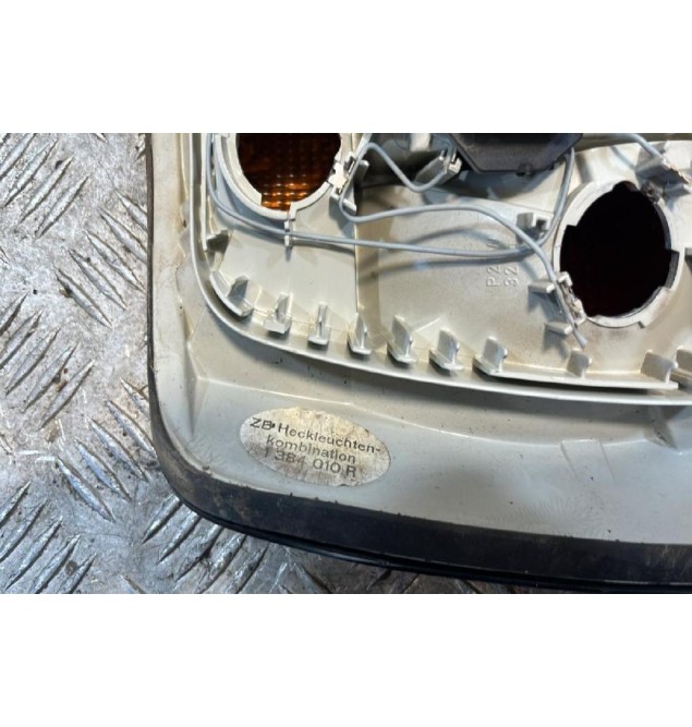 Φανάρι-Φλας Πίσω Δεξιά 4pin Bmw Σειρά 5 Ε34 1988-1995 1384010