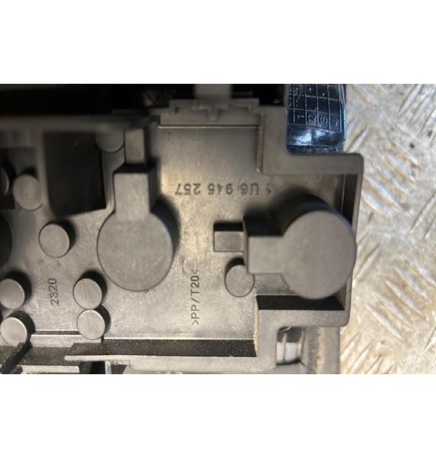 Φανάρι Πίσω Δεξιά Skoda Octavia 4 1997-2004 1U6945257