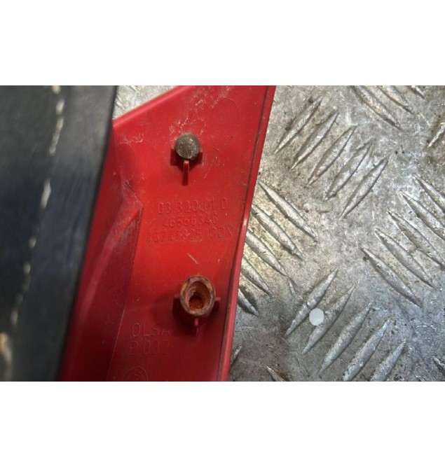 Φανάρι Εσωτερικό Πίσω Αριστερά Alfa Romeo Alfa 147 2000-2004 46556346