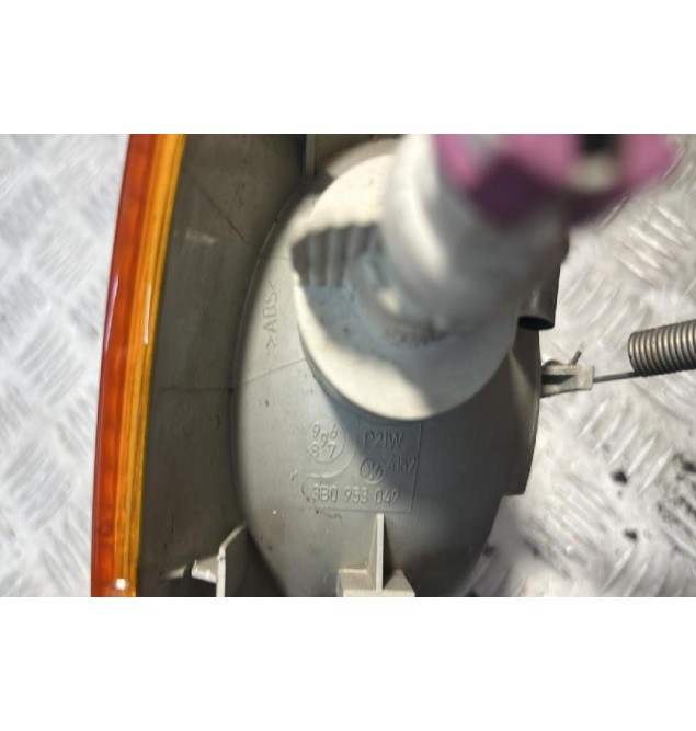 Γωνία Φλας Εμπρός Δεξιά Volkswagen Passat 1997-2000 3B0953049