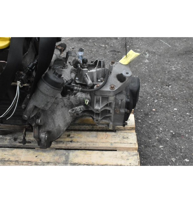 Σασμαν Opel Corsa C / D 1.2 80PS Z12XEP 2002-2010 (133.000KM)