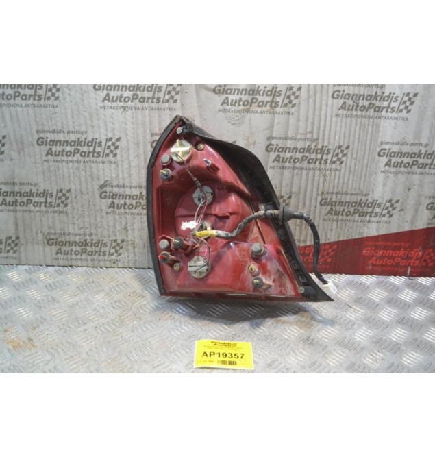 Φανάρι Πίσω Δεξιά Hyundai Elantra 2000-2006 (Μικρό Χτύπημα)