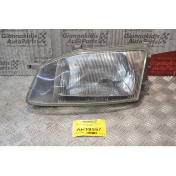 Φανάρι Εμπρός Αριστερά Toyota Hiace 1997-2006