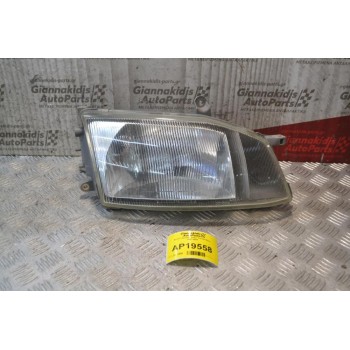 Φανάρι Εμπρός Δεξιά Toyota Hiace 1997-2006