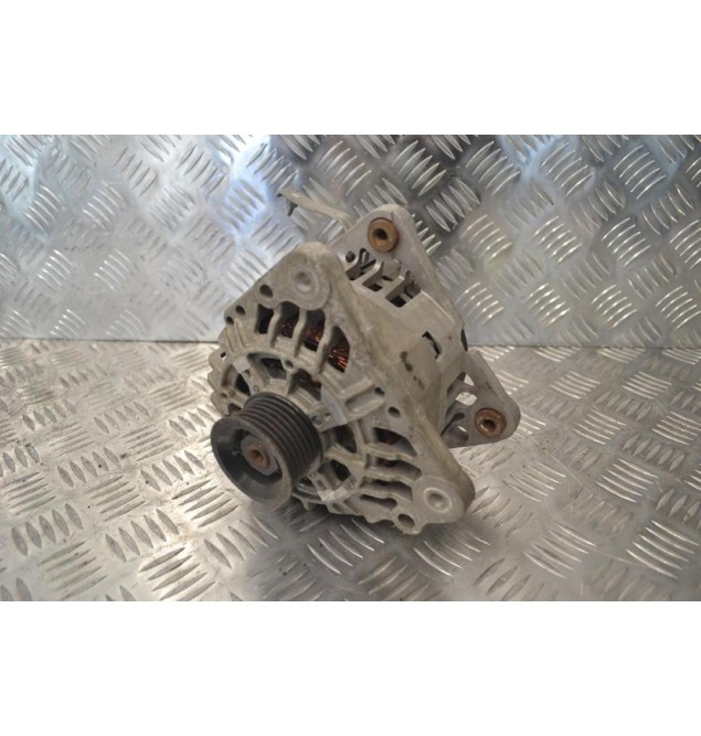 Δυναμό Seat Ibiza / Skoda Fabia 1.2 2000-2009 03D903025J 90A 14V (Volkswagen Polo)