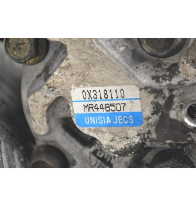 Αντλία Υδραυλικού Τιμονιού Mitsubishi L200 2.5 4D56 K74 1997-2005 MR448507