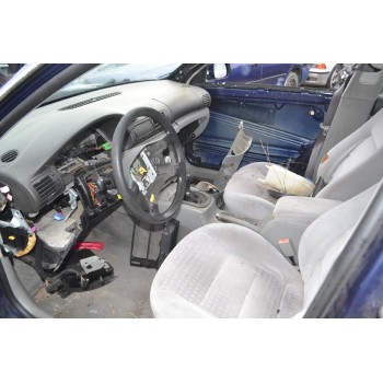 Ολόκληρο Αυτοκίνητο Volkswagen Passat 1.6 Αρ.Κινητήρα ALZ 2000-2005