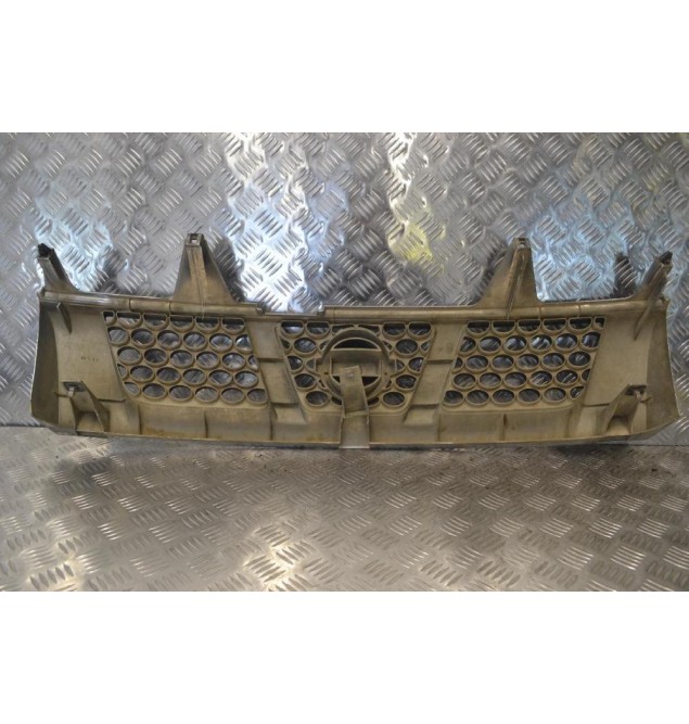 Μασκα Nissan Navara D22 2001-2005 62310VK000