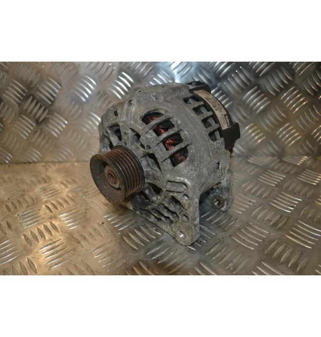 Δυναμό Seat Ibiza / Skoda Fabia 1.2 2000-2009 03D903025J 90A 14V (Volkswagen Polo)