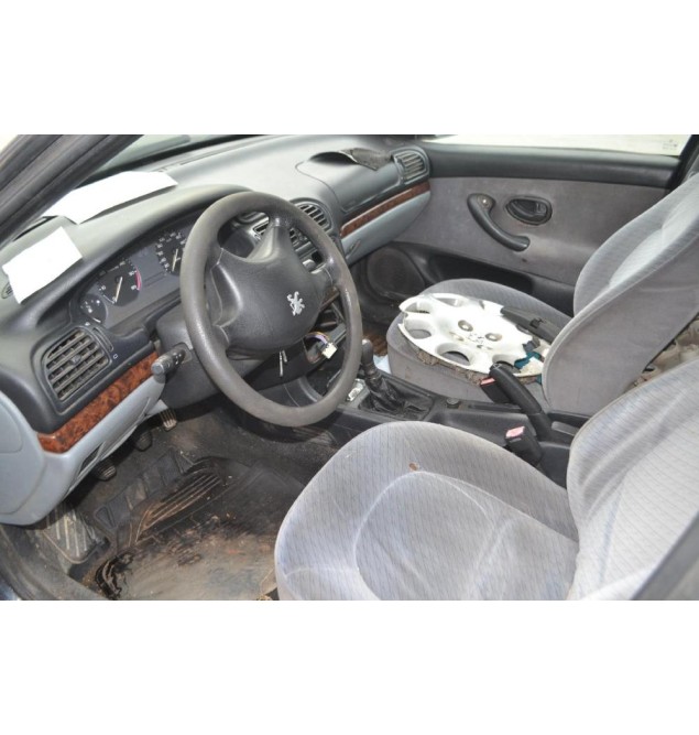 Ολόκληρο Αυτοκίνητο Peugeot 406 2.1 TD Αρ.Κινητήρα P8C 1996-2004