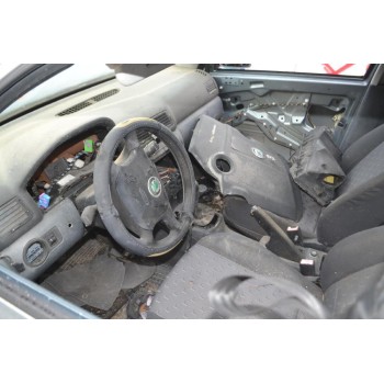 Ολόκληρο Αυτοκίνητο Skoda Octavia 1.6 Αρ.Κινητήρα BFQ 2000-2010