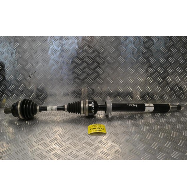 Δεξί Ημιαξόνιο Mercedes-Benz CLA 180 282914 2019-2026 A1773306500 22122