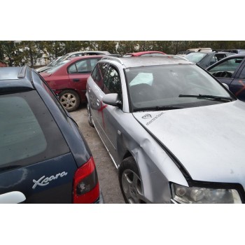 Ολόκληρο Αυτοκίνητο Audi A4 Avant 2.5 TDI Αρ.Κινητήρα ΑΥΜ 2000-2005