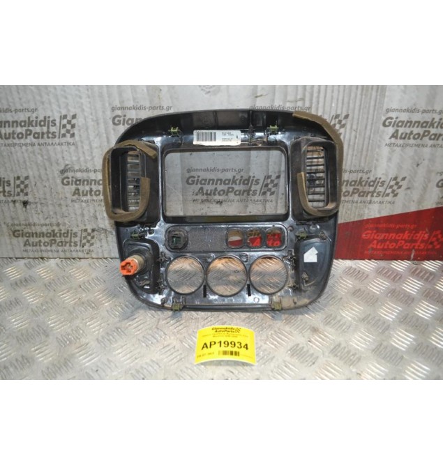 Πλαίσιο Ταμπλό με Αεραγωγούς Ford Maverick 2000-2005