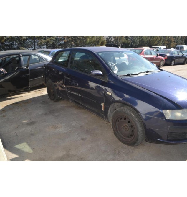 Ολόκληρο Αυτοκίνητο Fiat Stilo 1.3 16V Αρ.Κινητήρα 188A5000 2002-2006