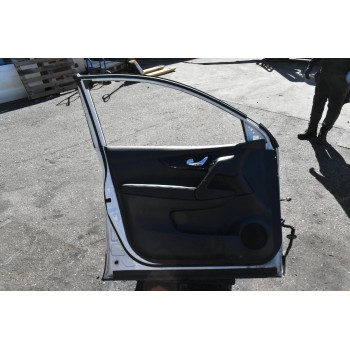 Πόρτα Εμπρος Αριστερα Nissan Qashqai J11 2014-2020 με χτυπημα