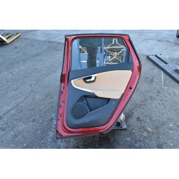 Πόρτα Πίσω Δεξια Volvo V40 Cross Country 2011-2018 Με Χτυπημα