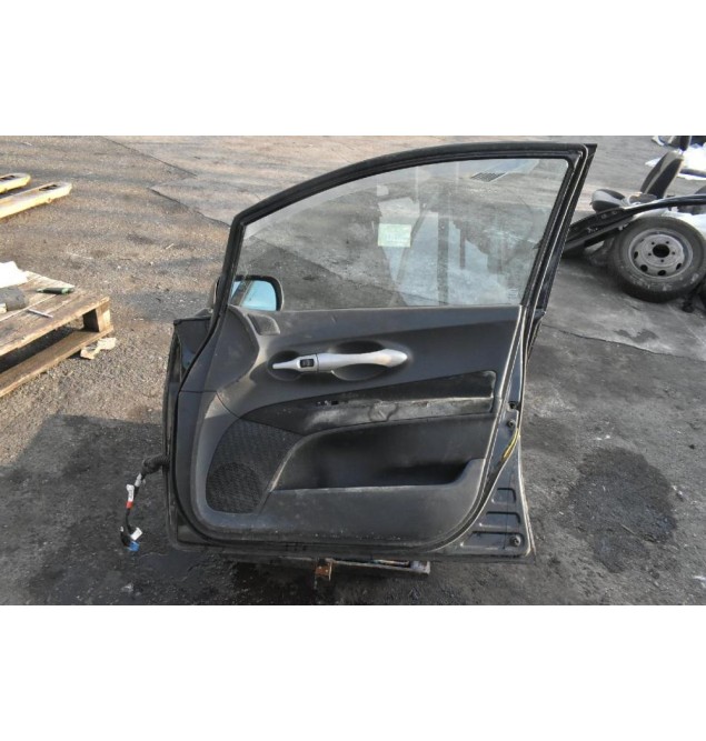 Πόρτα Εμπρός Δεξιά Toyota Auris 2006-2012 (Χωρίς Καθρέπτη)