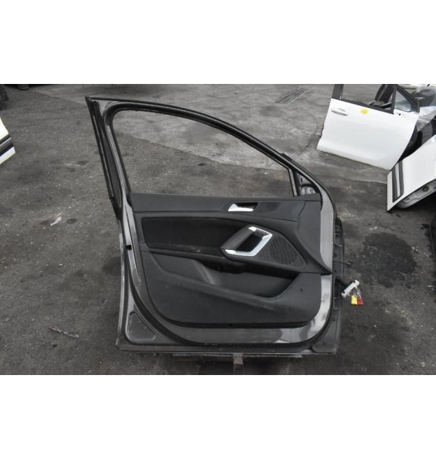 Πόρτα Εμπρός Αριστερη Peugeot 308 2014-2019 (Χωρίς Καθρέφτη) (Με Χτύπημα)