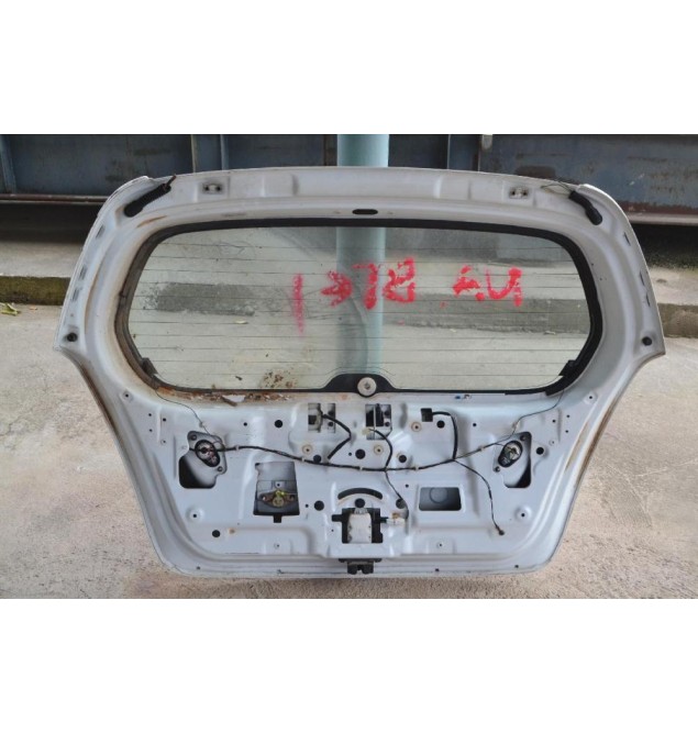 Τζαμόπορτα Suzuki Liana Hatchback 2001-2008