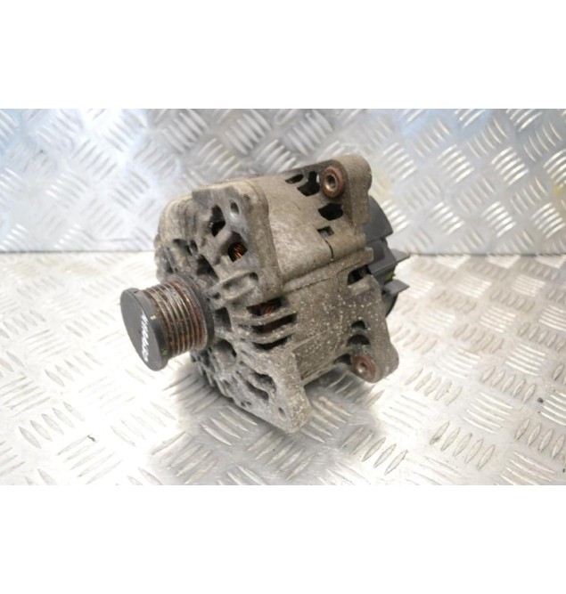 Δυναμό Renault Trafic 1.9 DCI F9Q 760 2001-2010 8200404459 TG15C058 2542966J (σπασμενη φισα)